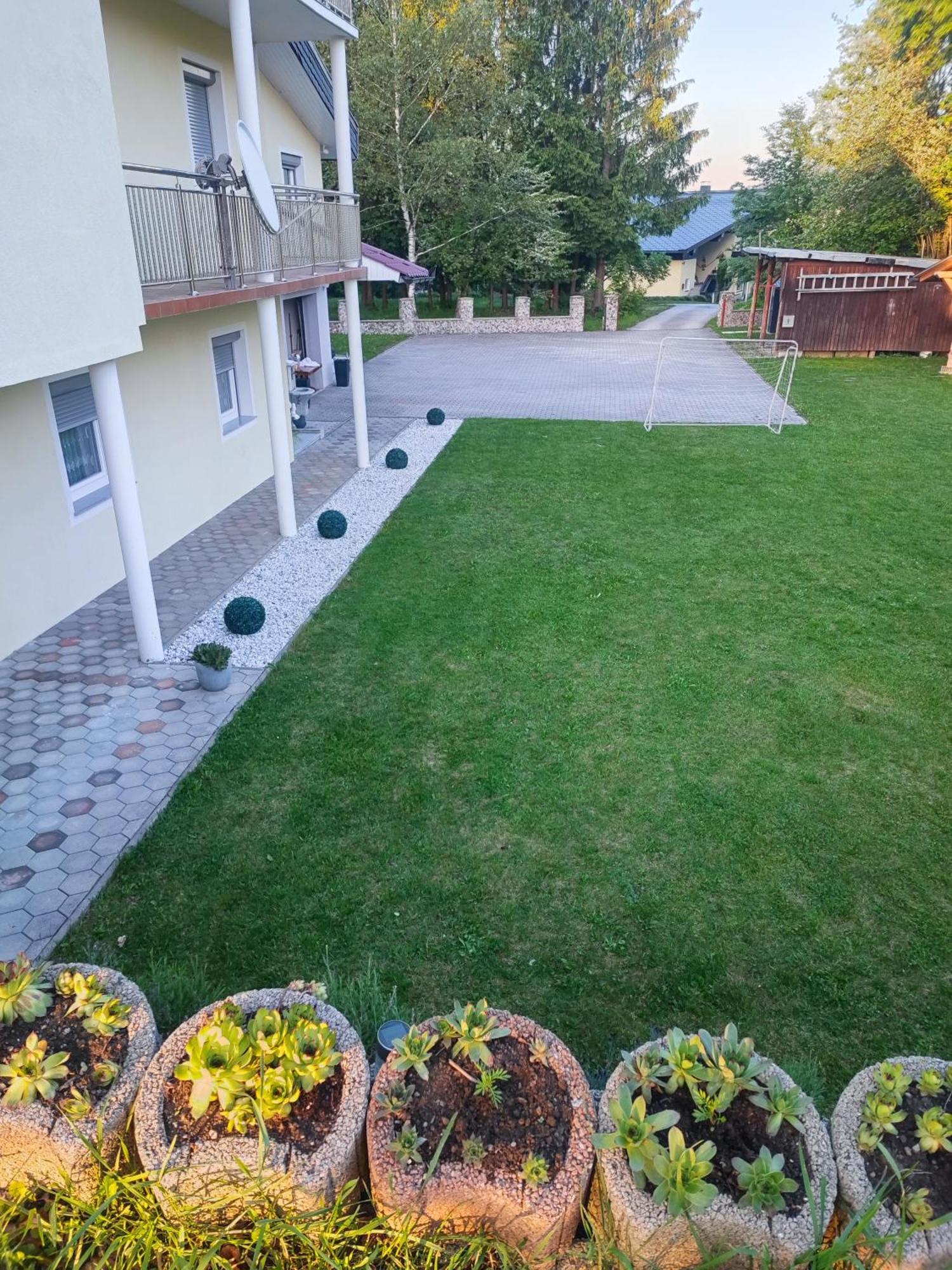 Ella Ferienwohnung Arnoldstein Zewnętrze zdjęcie